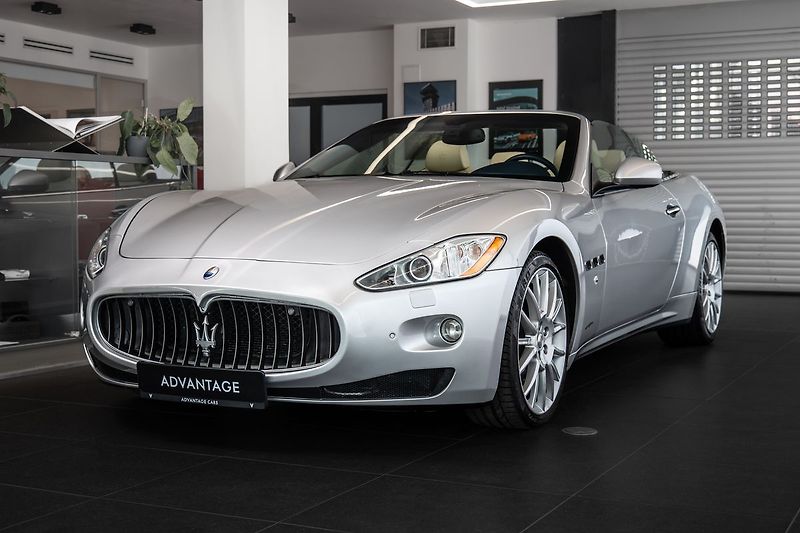 Maserati GranCabrio - fotografie inzerátu