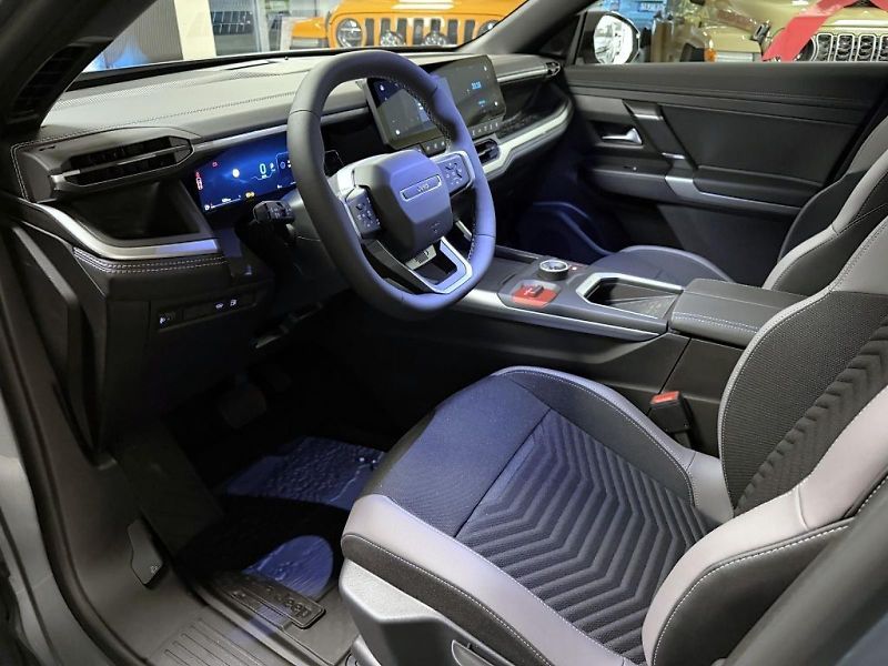 Jeep Compass (2026) NEW e-Hybrid 145k eDCT6 Altitu - fotka 6 z 16