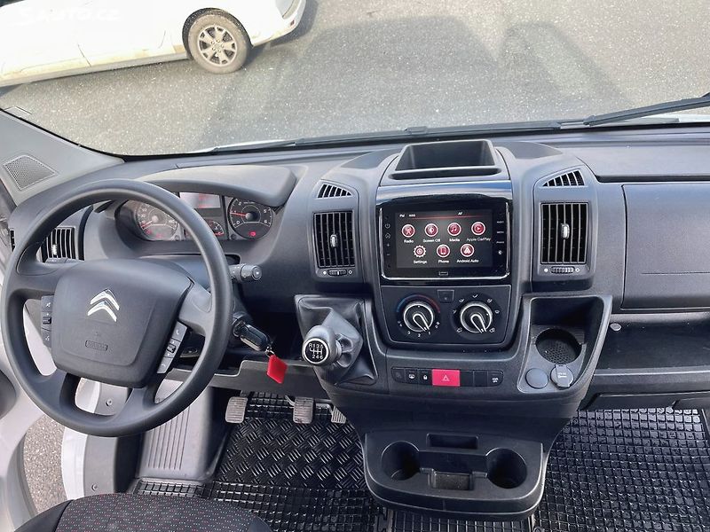 Citroën Jumper Furgon 35 L3H2 2,2BlueHDi 165k - fotka 2 z 5