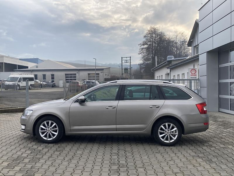Škoda Octavia (2017) Combi TDI DSG hezký vůz! - fotka 2 z 28