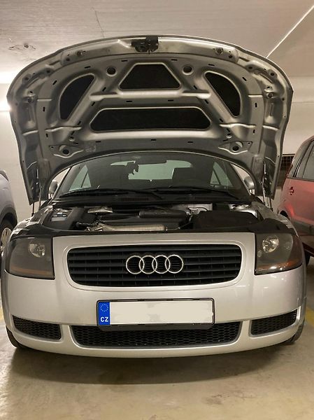 Audi TT (1998) 1.8T 5V TOP stav 1A bez koroze - fotka 10 z 35