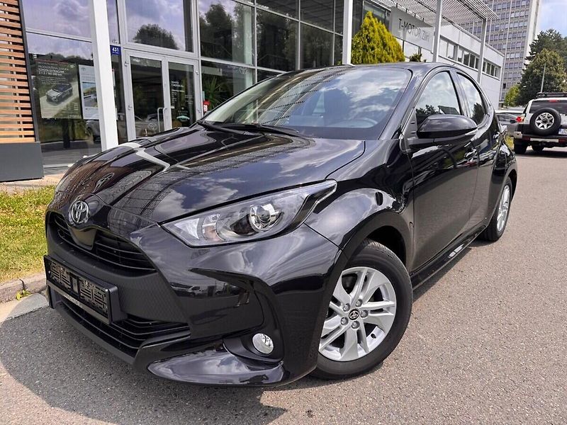 Toyota Yaris 1.5 Comfort - fotka 4 z 13