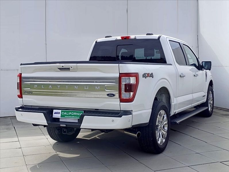 Ford F-150 3,5 Platinum Hybrid 360 kamera - fotka 7 z 43