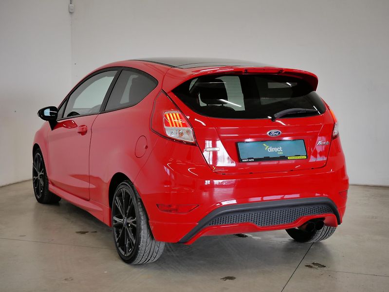 Ford Fiesta - fotka 7 z 22