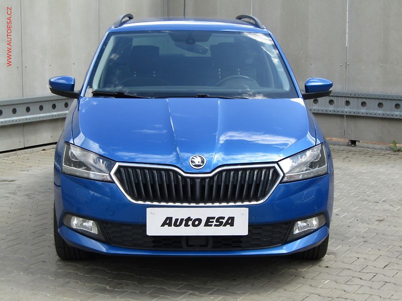 Škoda Fabia (2019) 1.0 TSi, ČR, Style, LED - fotka 2 z 17