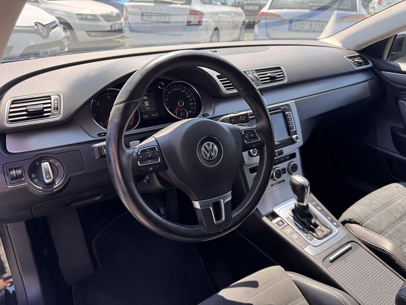 Volkswagen CC 2.0 TDi, 125 kW,1.Majitel,ČR - fotka 10 z 19