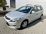Hyundai i30 (2011) 1.6 CRDi AUTOMATICKÁ KLIMA - náhled 2