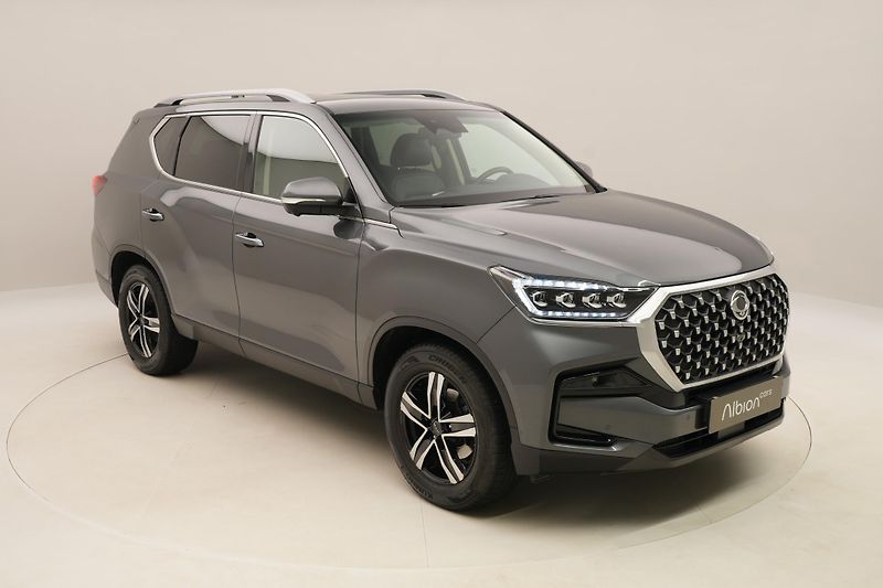 SsangYong Rexton 2.2 CRDi 4WD AUT CZ REZERVACE - fotka 16 z 50