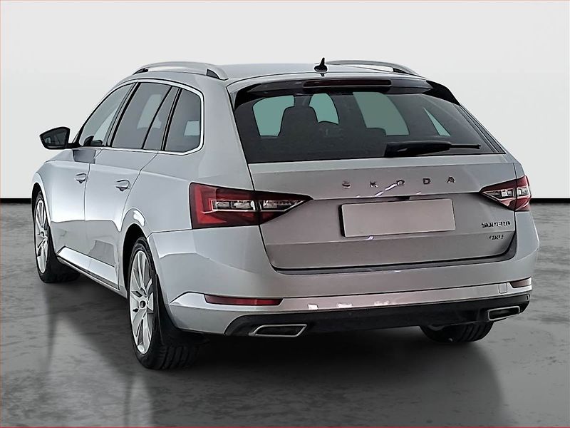 Škoda Superb (2016) Style 2.0 TDI, 4X4, Automat - fotka 4 z 26