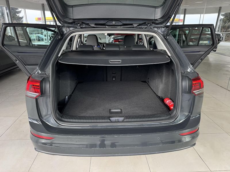 Volkswagen Golf 1,0eTSI 81kW*DSG*Life*DPH - fotka 26 z 28