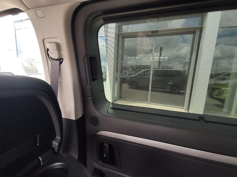 Peugeot Traveller (2026) L2 2.2 HDI 150k MAN6 WEBASTO - fotka 31 z 33