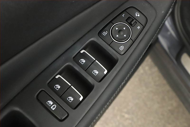 Hyundai Santa Fe (2021) 2.2 CRDi - fotka 23 z 28