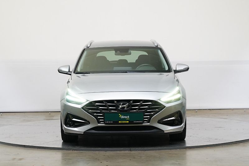 Hyundai i30 - fotka 4 z 24
