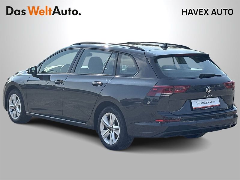 Volkswagen Golf (2023) Variant 1.5 TSI Life - fotka 30 z 31