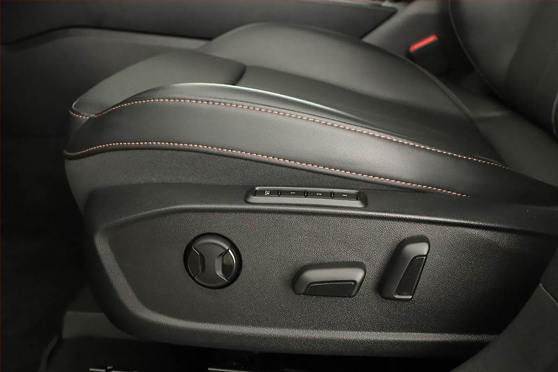 Cupra Formentor (2020) 2.0 TSI VZ 4Drive - fotka 23 z 24