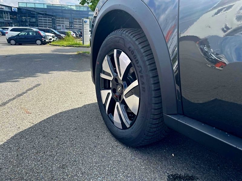Opel Frontera (2026) Hybrid 1.2T 145k GS AT6 - fotka 6 z 20