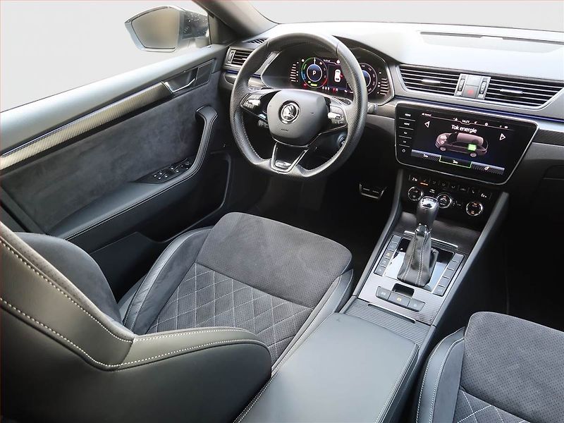 Škoda Superb (2020) Sportline iV 1.4 TSI PHEV - fotka 7 z 29