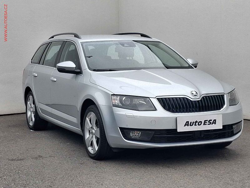 Škoda Octavia (2015) 1.8 TSi, Style, DSG, Webasto - fotografie inzerátu
