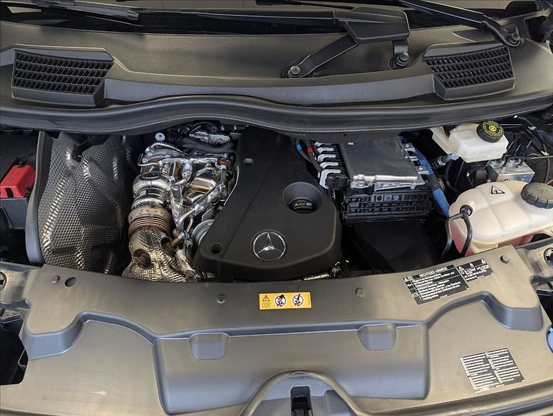 Mercedes-Benz Třídy V V300 XL  AMG AVANTGARDE 4 MATI - fotka 31 z 31