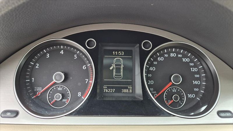 Volkswagen Passat 2,0 TSi 147 Kw DSG klima kůže - fotka 13 z 22