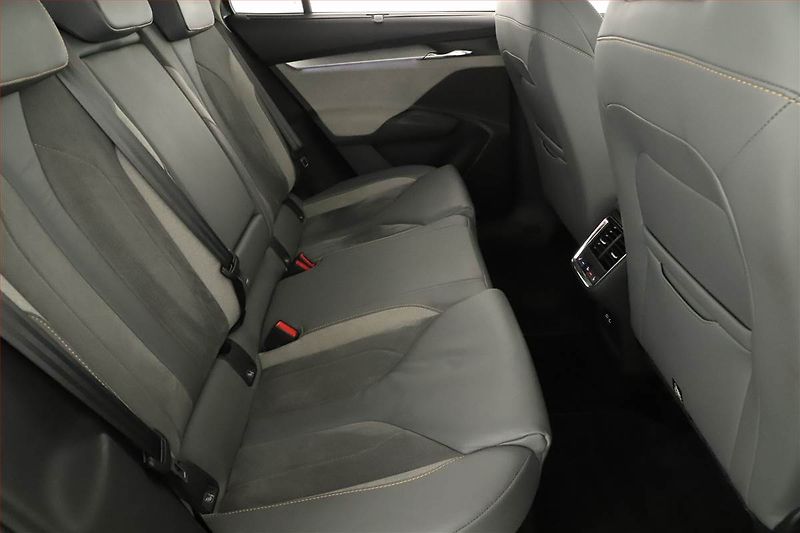 Škoda Enyaq (2021) Sportline iV 60 (62 kWh) - fotka 7 z 20
