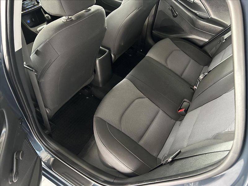 Hyundai i30 1,0   TGDI,ČR,1.MAJITEL,SERVIS - fotka 20 z 22
