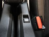 Peugeot 2008 (2013) 1.6 e-HDi, Automat, Navi - náhled 18