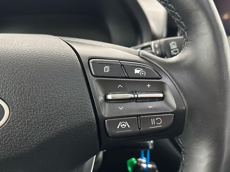 Hyundai i30 Smart DCT - fotka 23 z 27