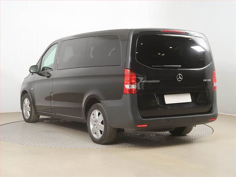Mercedes-Benz Vito (2017) 116 CDI, Bus, 9Míst - fotka 4 z 15