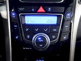 Hyundai i30 (2017) WEEKEND 1.6GDI 99KW - náhled 21