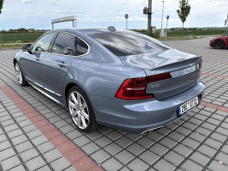 Volvo S90 (2016) Volvo S90 D5  - fotka 5 z 15