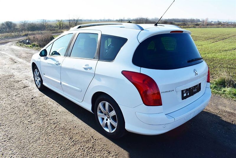 Peugeot 308 2,0 HDI STYLE,1.M,PANO,PĚKNÁ - fotka 6 z 17