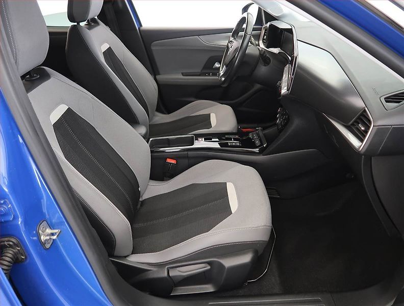 Opel Mokka (2021) Electric 50 kWh, SoH 92% - fotka 9 z 25