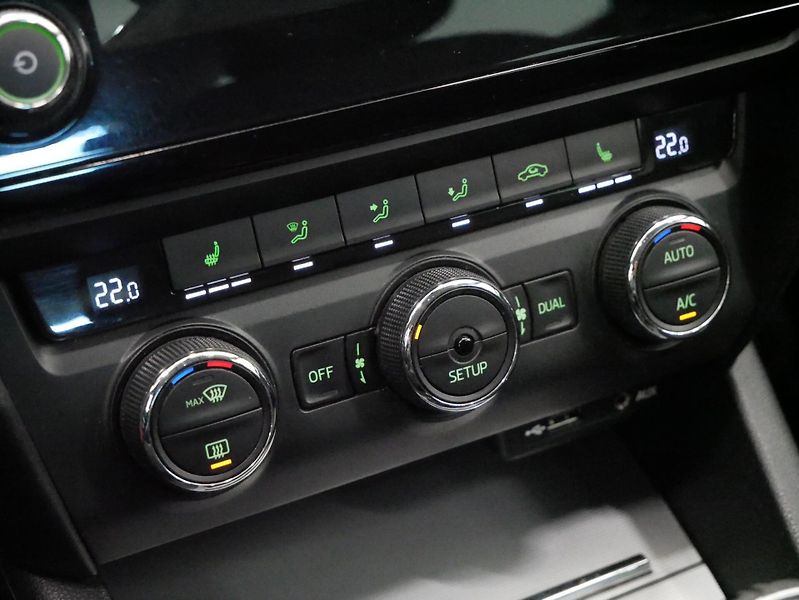 Škoda Octavia - fotka 23 z 27