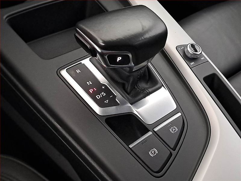 Audi A5 (2021) S-Line 35 TDI - fotka 13 z 28