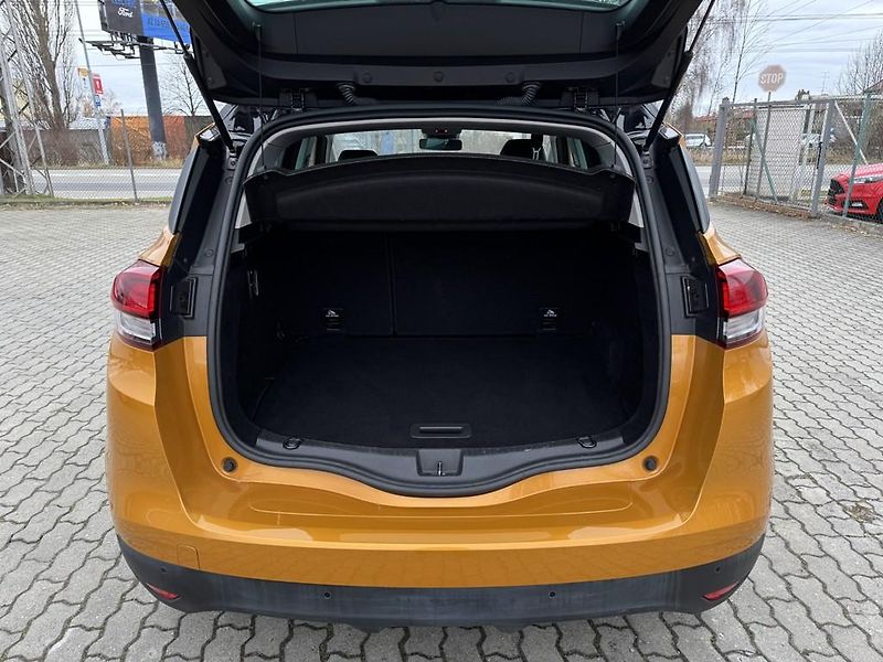 Renault Scénic 1.7 dCi 88 kW navi. serviska - fotka 9 z 24