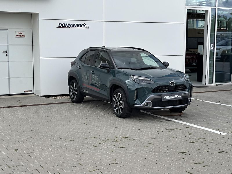 Toyota Yaris Cross (2025) - fotka 2 z 14