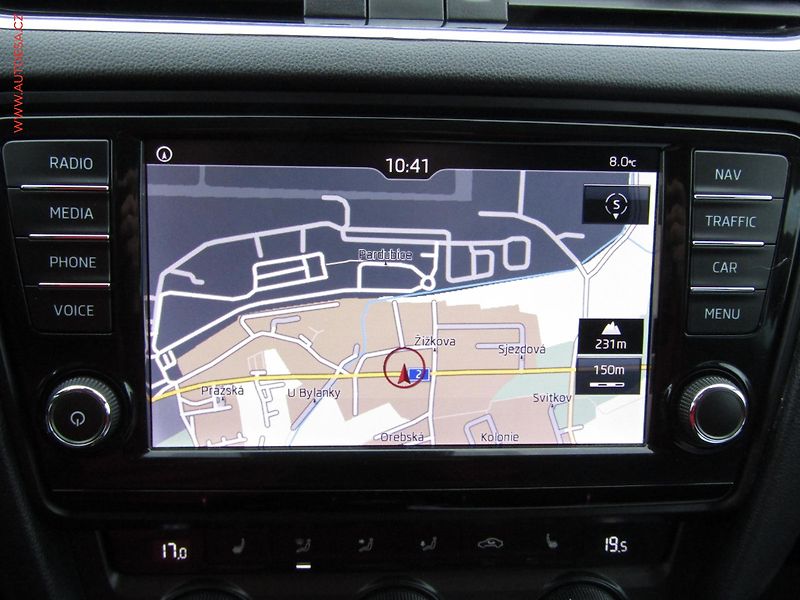 Škoda Octavia (2015) 1.6 TDi 4x4, Edition, bixen - fotka 16 z 23