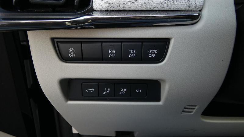 Mazda CX-60 3,3 l e-Skyactiv D254 Exclusiv - fotka 10 z 27
