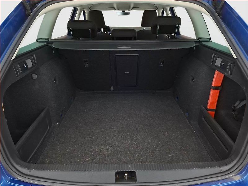 Škoda Octavia (2019) Scout 2.0 TDI, 4X4, Automat - fotka 14 z 18