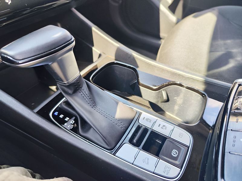 Hyundai Tucson 1.6 T-GDI/110kW Smart Navi - fotka 22 z 30