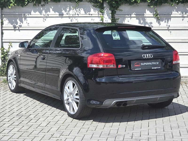 Audi S3 2,0 TFSi 195kW Quattro  6M/T Q - fotka 4 z 15