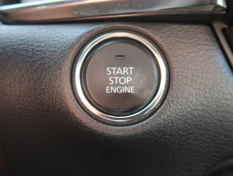 Mazda CX-30 (2020) Skyactiv-X 2.0 - fotka 18 z 20