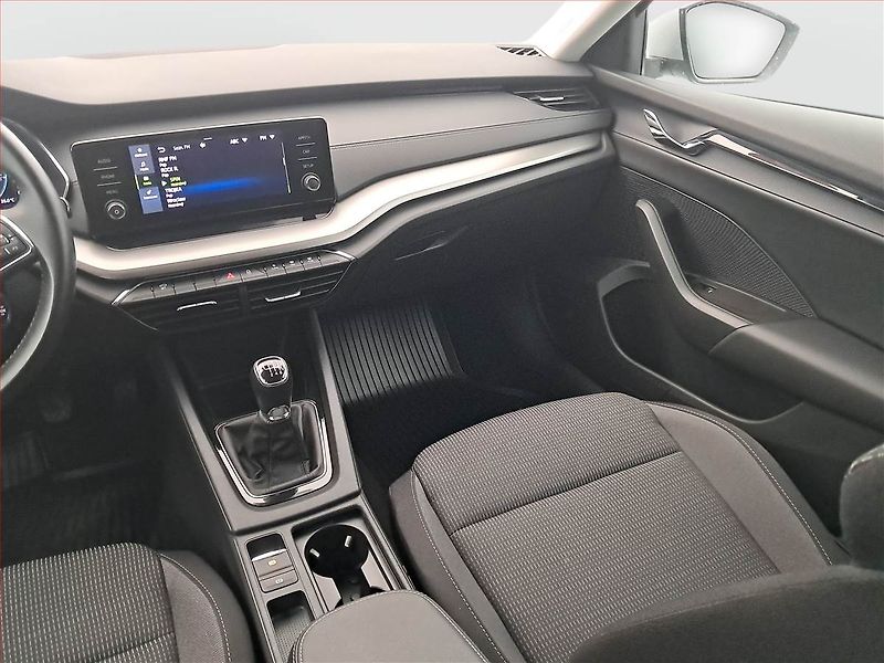 Škoda Octavia (2023) Ambition 2.0 TDI - fotka 7 z 17