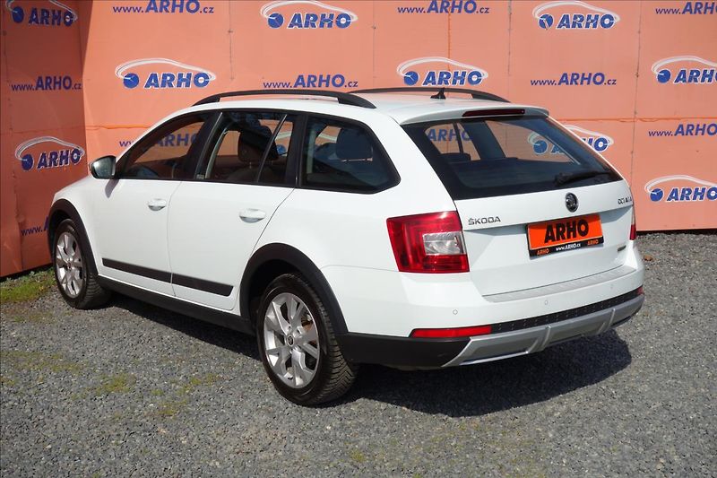 Škoda Octavia 2,0 TDi 135KW, ČR, SCOUT, 4x4. - fotka 5 z 33