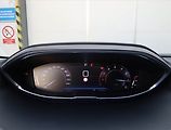Peugeot 3008 (2021) 1.2 PureTech - náhled 11