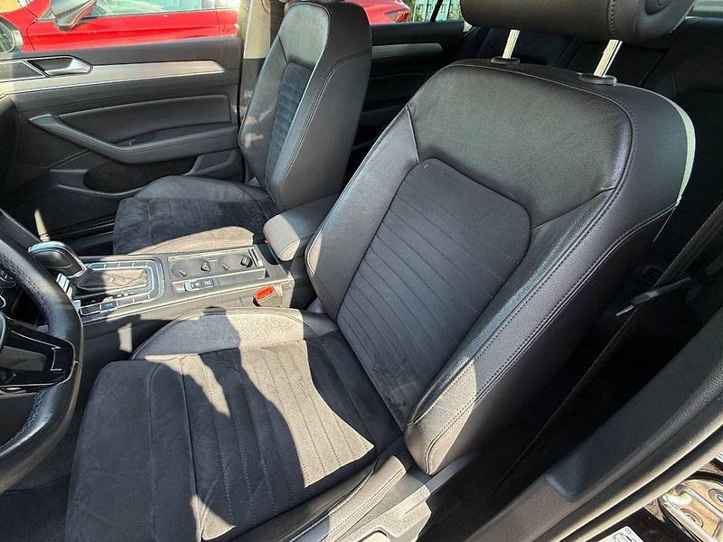 Volkswagen Passat (2017) 2.0 TDI BMT 140kW DSG Highline - fotka 16 z 32