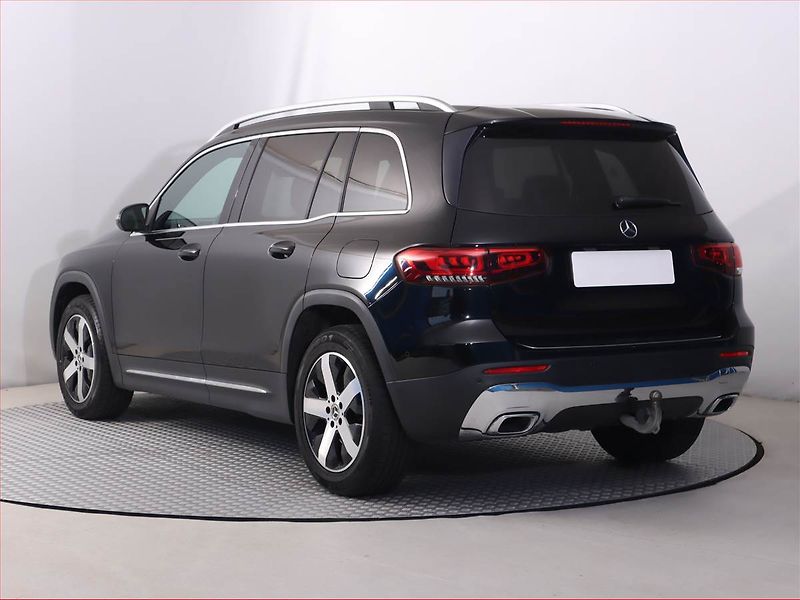 Mercedes-Benz GLB (2021) 200 d - fotka 4 z 28
