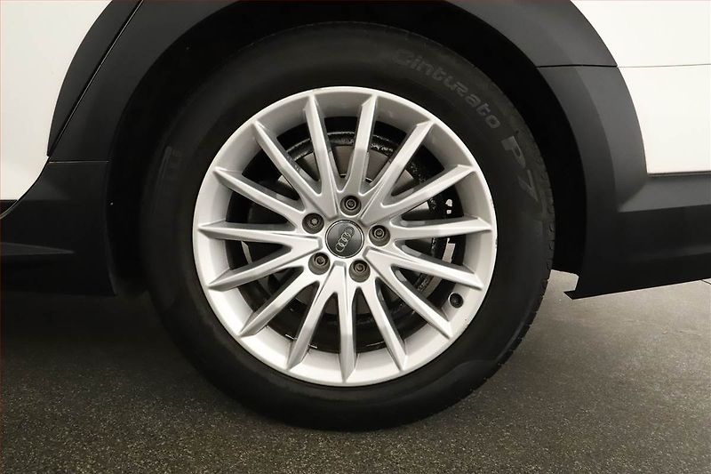 Audi A4 Allroad (2017) 3.0 TDI, 4X4, Automat, Navi - fotka 19 z 19