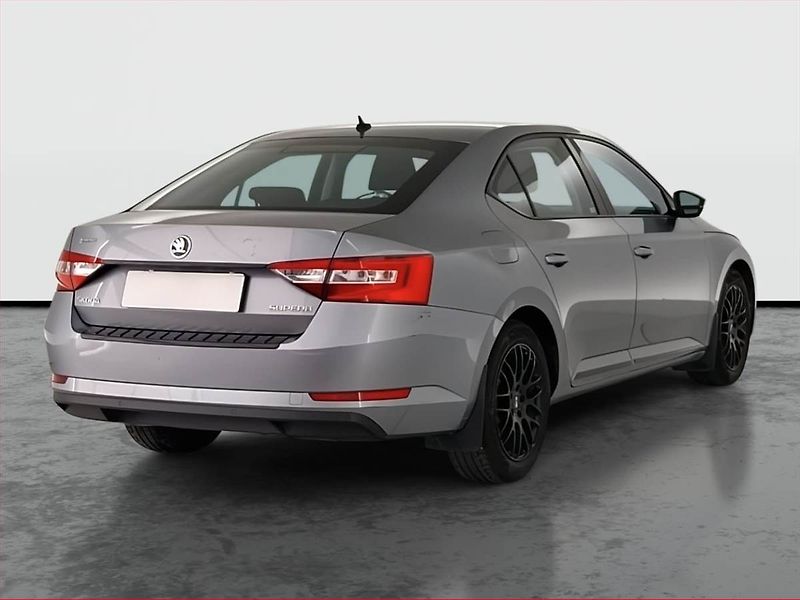 Škoda Superb (2016) Ambition 1.4 TSI, Serv.kniha - fotka 5 z 19